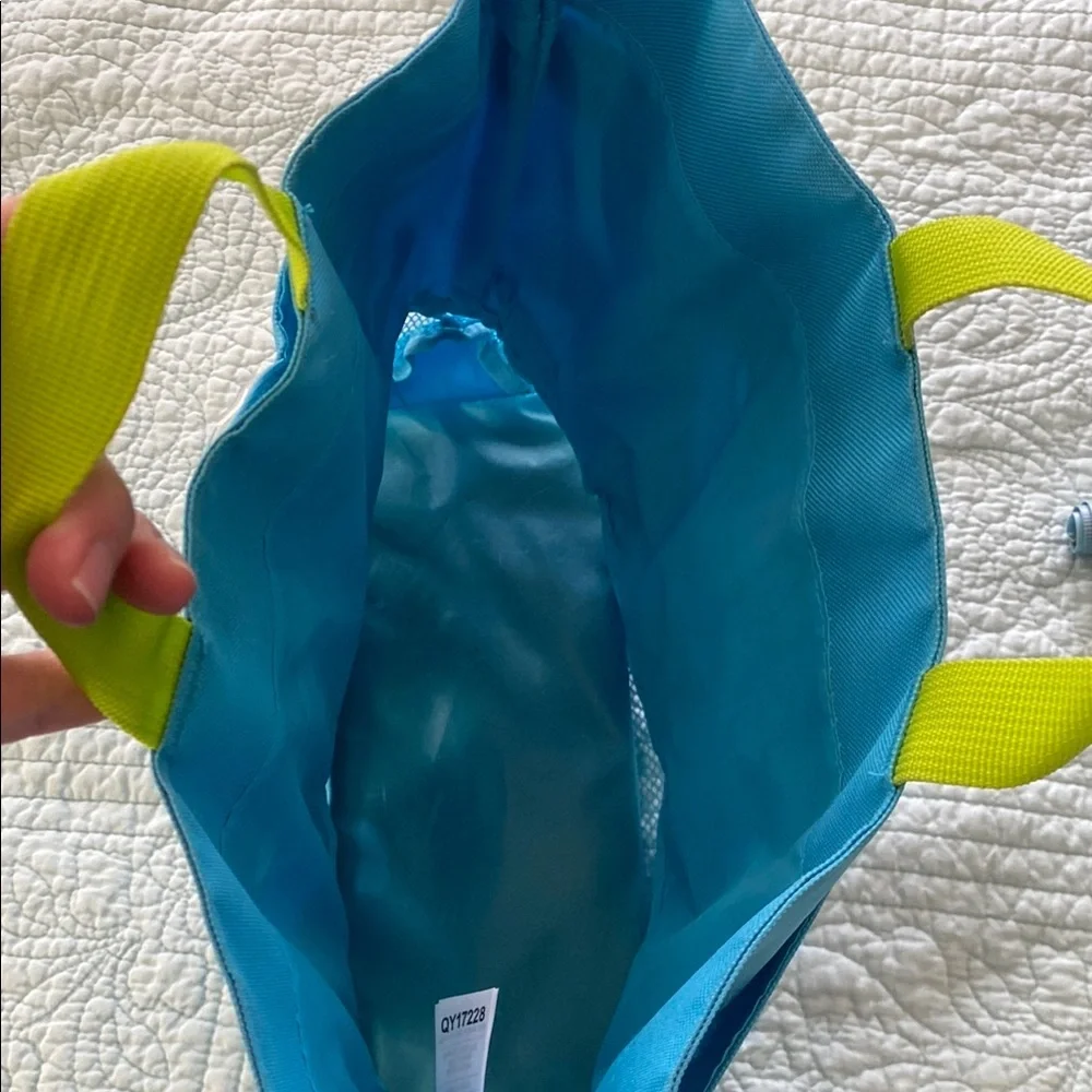 Melissa & Doug Octopus Beach Bag with Waterproof Design